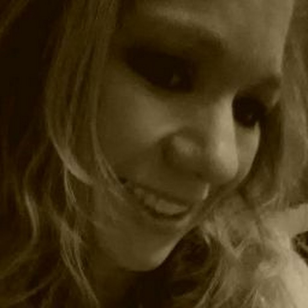 Meet your Posher, Nikki
